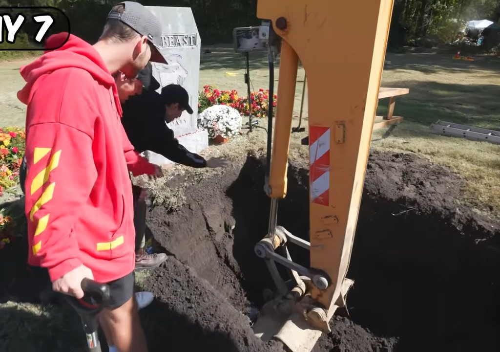 YouTuber MrBeast es enterrado vivo durante una semana para lograr un récord de seguidores
