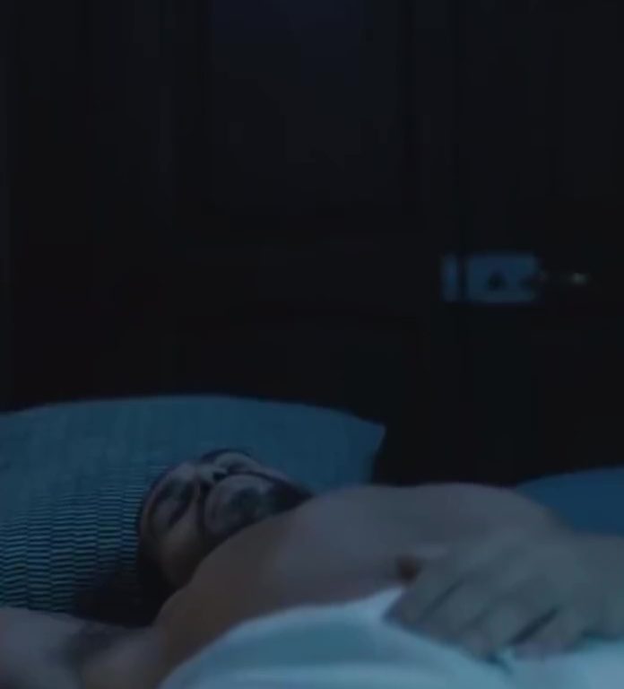 In Mahmoods neuem Video wird der Penis thematisiert: Bewegt er sich?