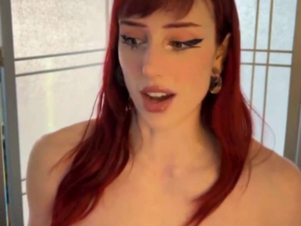 Streamerin geht nackt live, aus Twitch rausgeschmissen: Aber sie erklärt den Trick