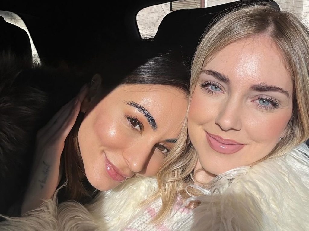 Chiara Ferragni prova a ricominciare: apre i commenti su Instagram