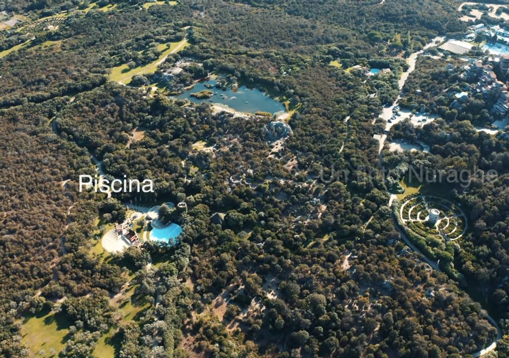 I Berlusconi mettono in vendita Villa Certosa: 500 milioni, ecco chi la vuole