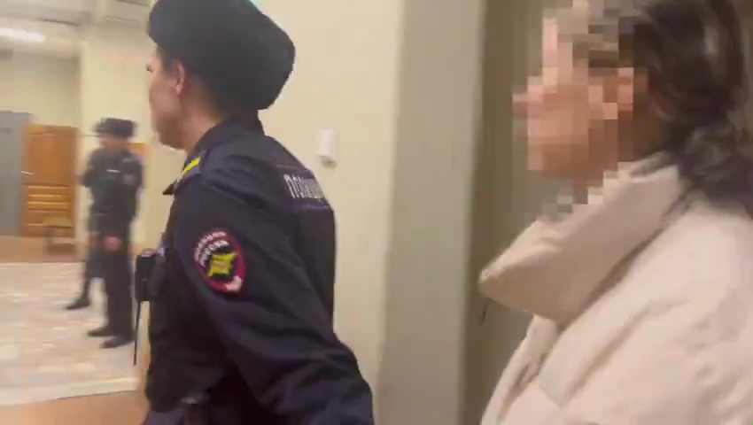 Dona 51 dollari all'esercito ucraino, ballerina americana arrestata in Russia