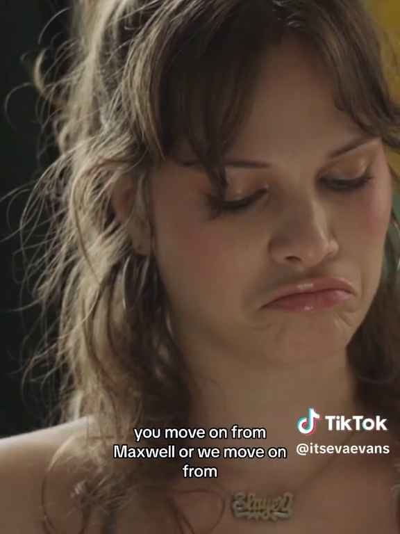 La estrella de TikTok Eva Evans muere a los 29 años: causa misterio