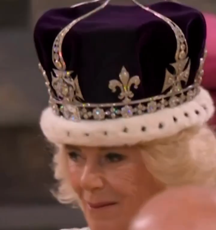 El rey Carlos enfadado con Guillermo y Catalina, culpado en un vídeo social: "Así es como lo hacen siempre"