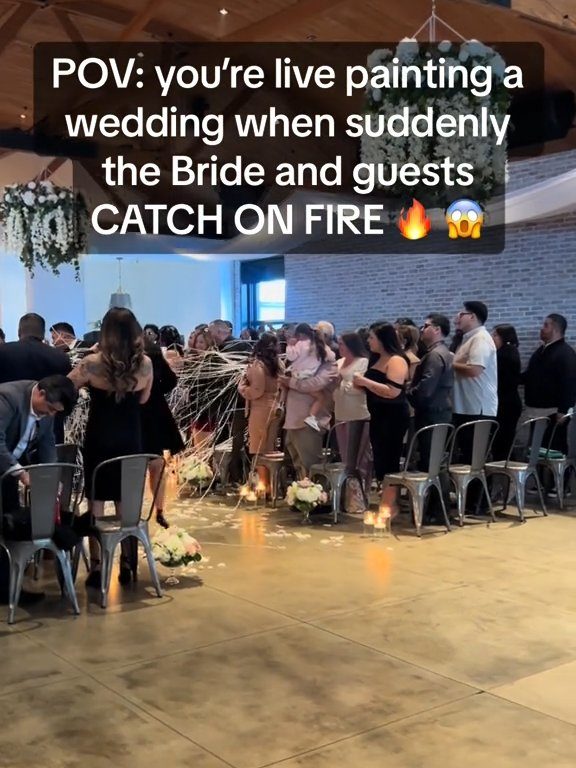 Braut fängt während der Zeremonie Feuer und löscht es mit Eimern: Es gibt ein Video