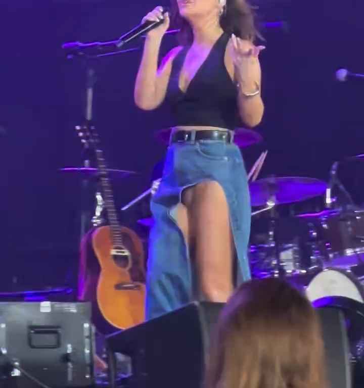 Metedura de pata en el escenario de Maren Morris, canta sin bragas y su video se vuelve viral