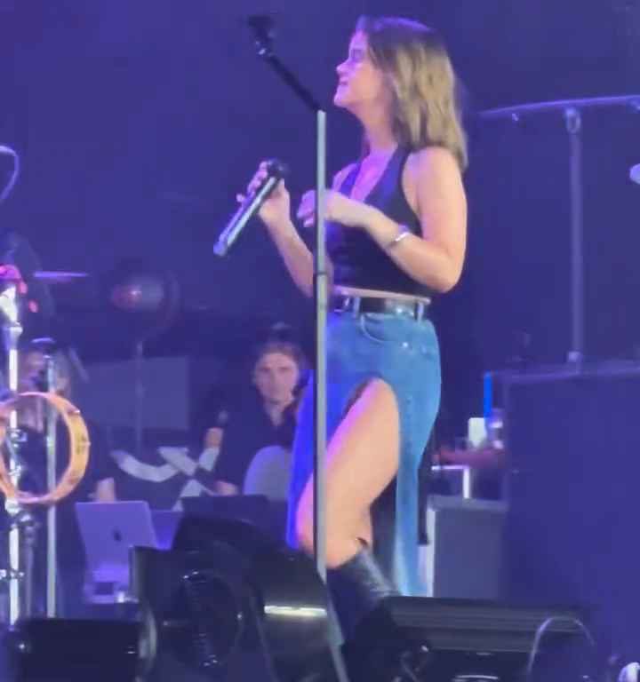 Metedura de pata en el escenario de Maren Morris, canta sin bragas y su video se vuelve viral